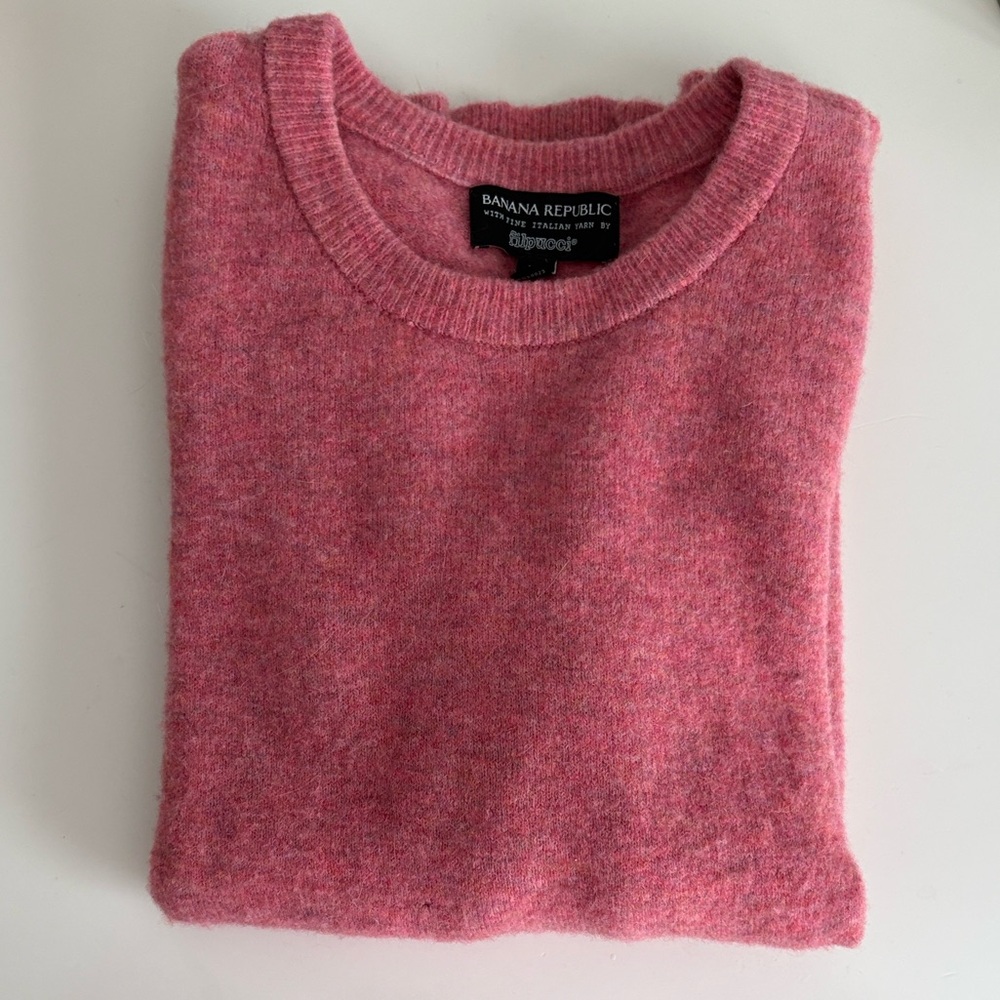 Banana Republic Filpucci Aire Crew Neck Pink Blossom Sweater XS